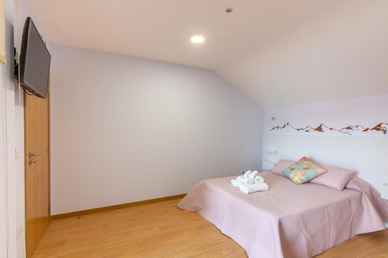 Aldeamento Casas Do Alto Do Vez Lägenhet Balouta Exteriör bild
