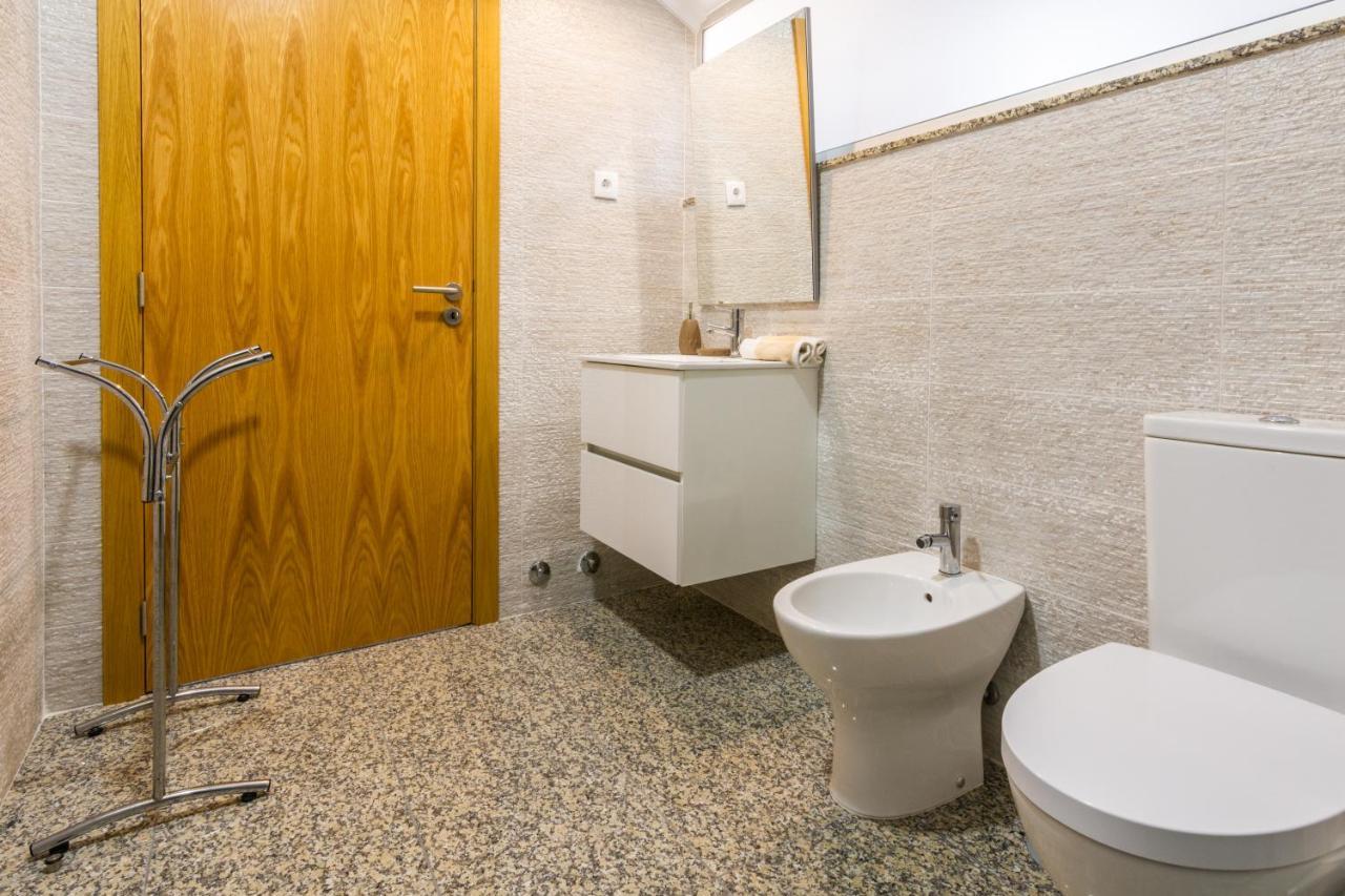 Aldeamento Casas Do Alto Do Vez Lägenhet Balouta Exteriör bild